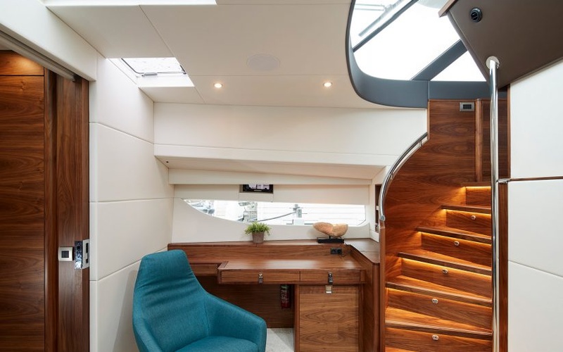 Steeler 61 S Flybridge Performance