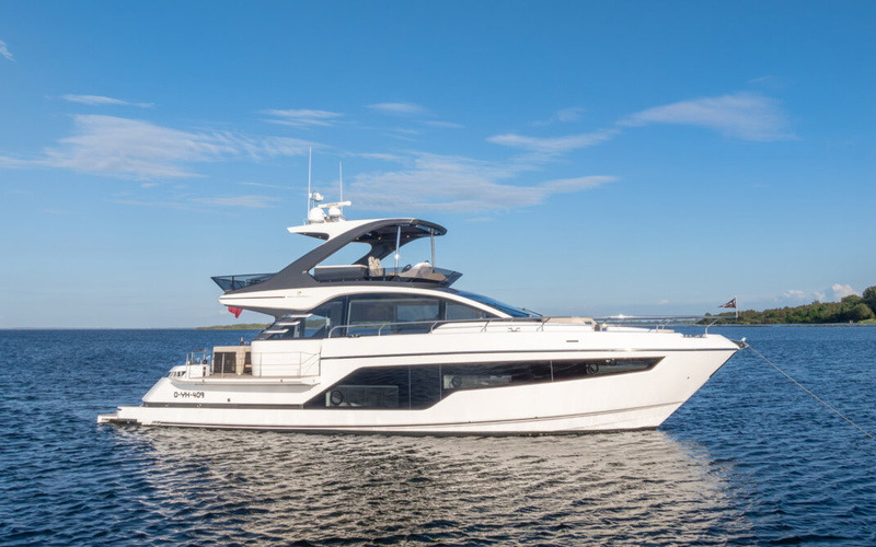 Fairline Squadron 58