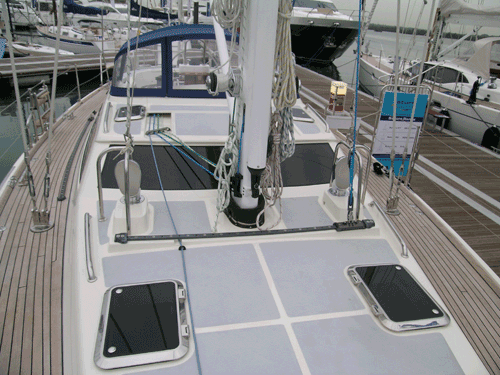 Saturn yachts 47