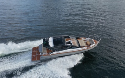 Ventura V400 Crossover