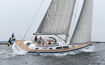 Hallberg-Rassy 44