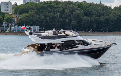 Galeon 500 Fly