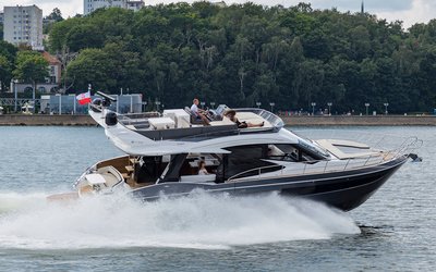 Galeon 500 Fly