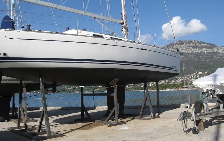 Dufour 45E (2005)