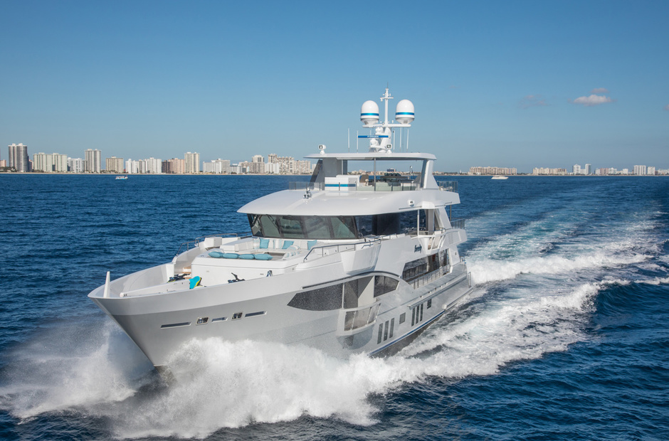 IAG Yachts Serenity