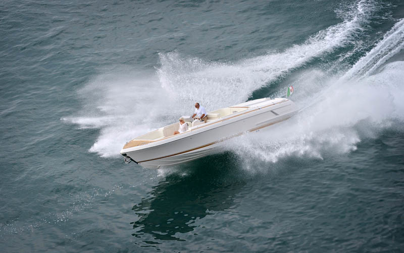 Colombo 32 Super Indios Tender