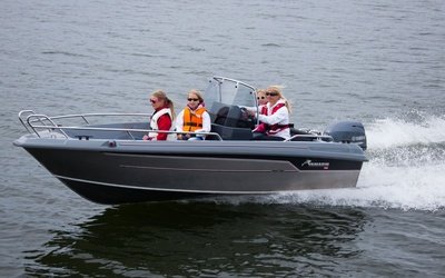 Yamarin Cross 46 Side Console