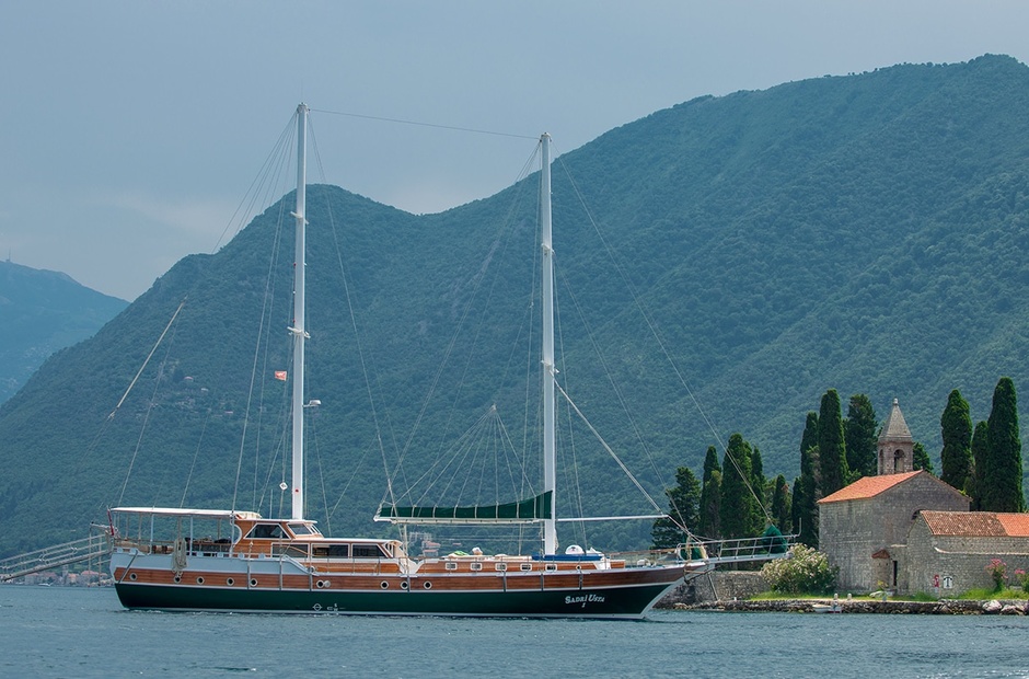 Custom Sadri Usta 1