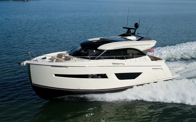Carver C52 Coupe