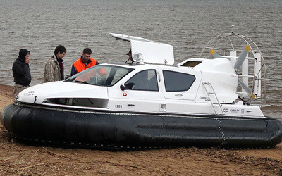 Christy Hovercraft Christy 6199