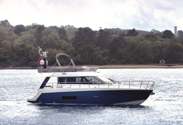 Sealine F490