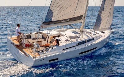 Hanse 410
