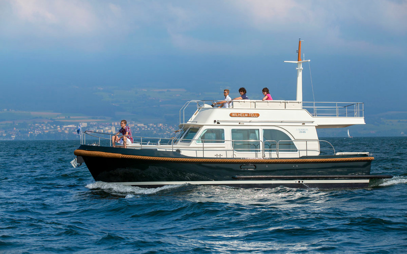 Linssen 36 Sedan Deckbridge