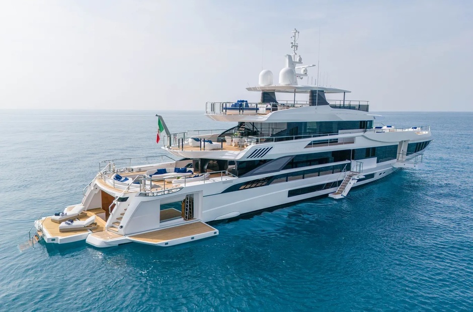 Mangusta Eternity