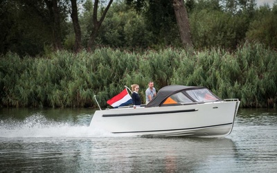 Maxima 730