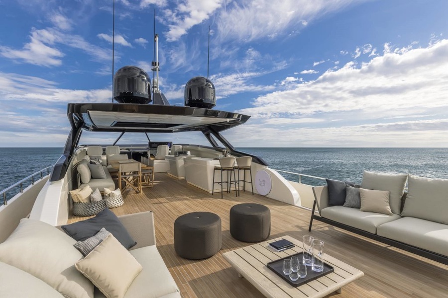  Ferretti Yachts 1000