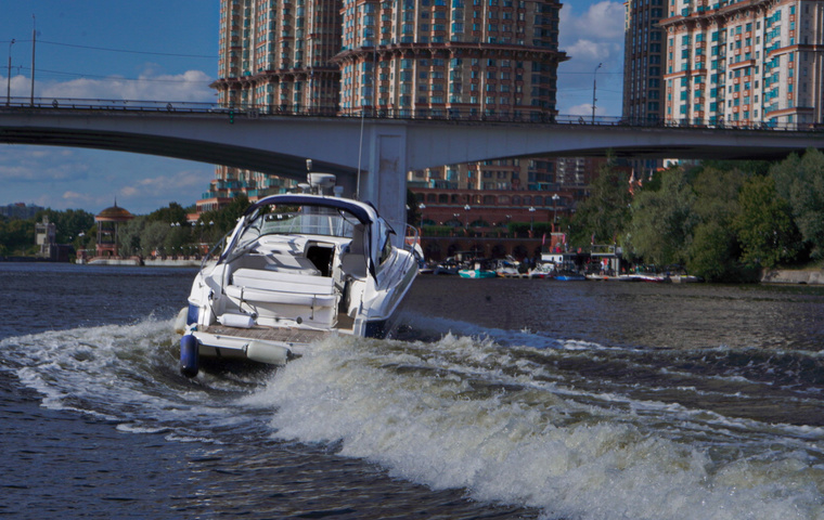 Bavaria SPORT 330 S (2007)