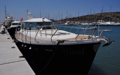 Rockharbour 42 Sedan