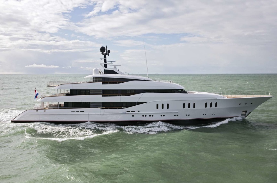 Feadship Hampshire