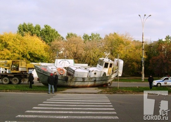...to a pedestrian crossing