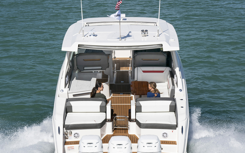 Tiara 38 LX