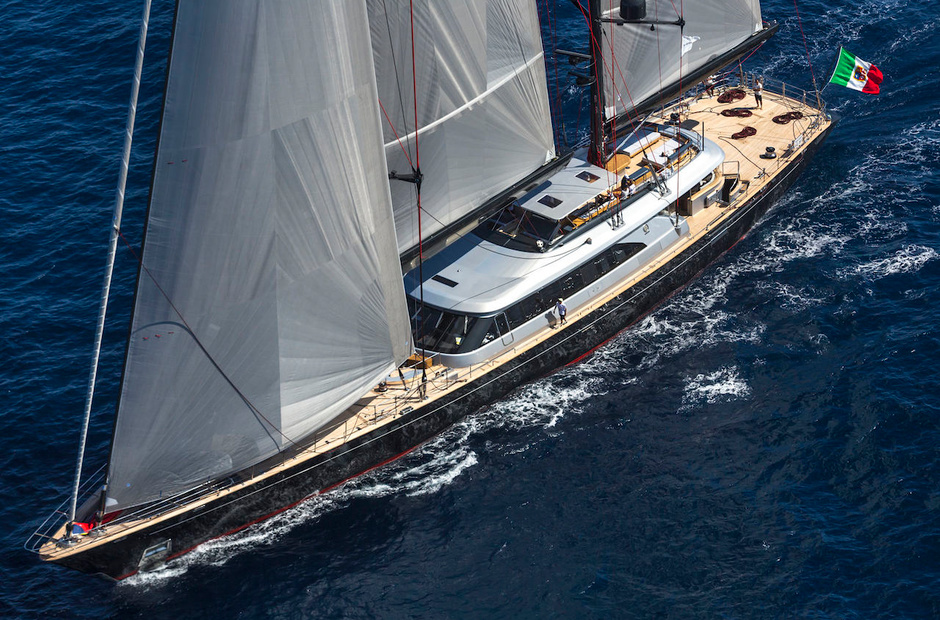 Perini Navi Seahawk