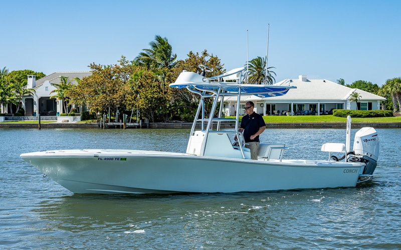 Conch 25