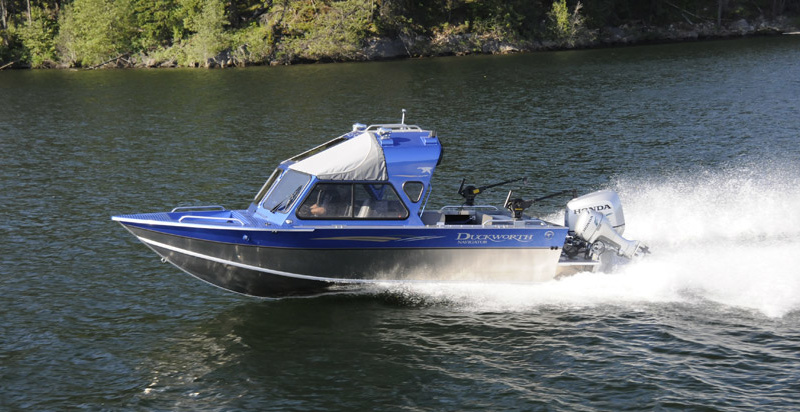 Duckworth 200 Sterndrive Pacific Navigator 