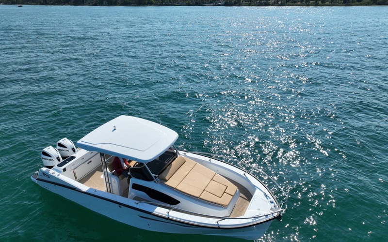 Pyxis P 30-WA Fishing
