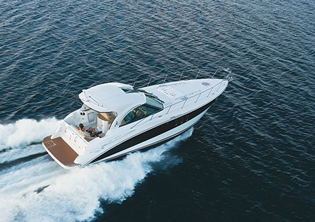 Cruisers Yachts 390 Sports Coupe