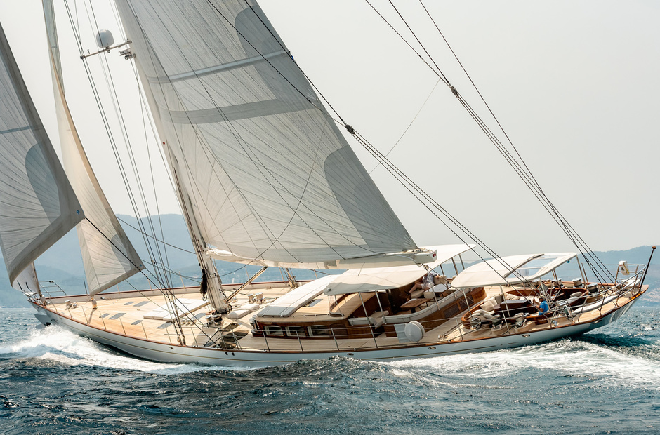Ses Grace III