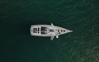 Jeanneau 65