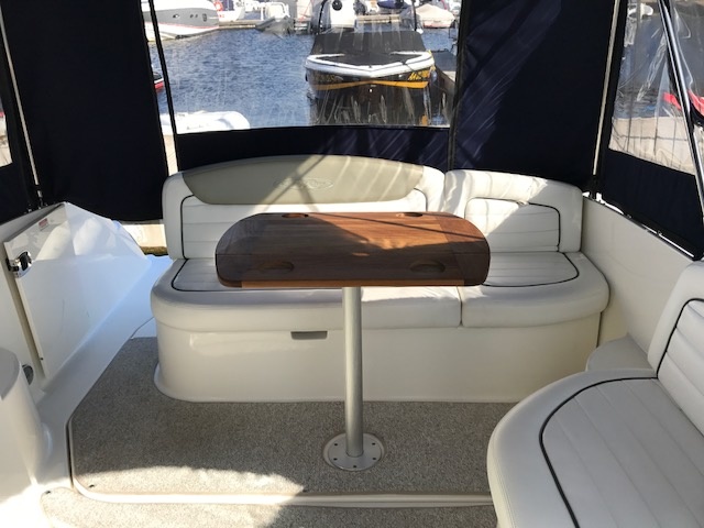 Sea Ray Sundancer 320 (2006)