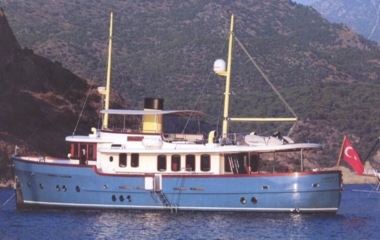 Yener Yachts Larimar