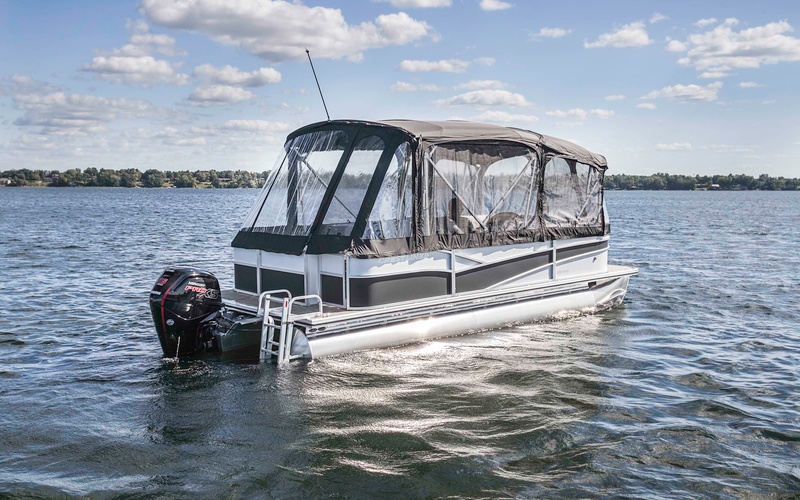 Crestliner 220 Rally