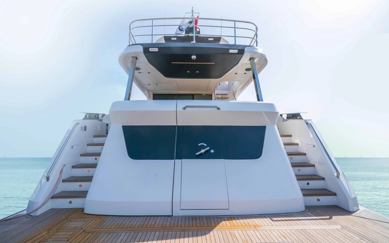 Majesty 72
