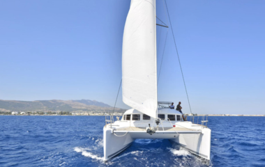 Lagoon Ladoon 380