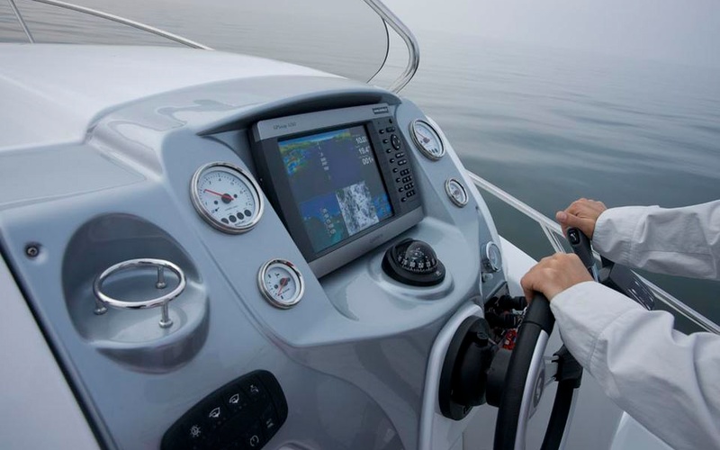Beneteau Flyer 850 Sun Deck