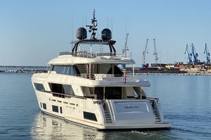 Carver C52 Command Bridge