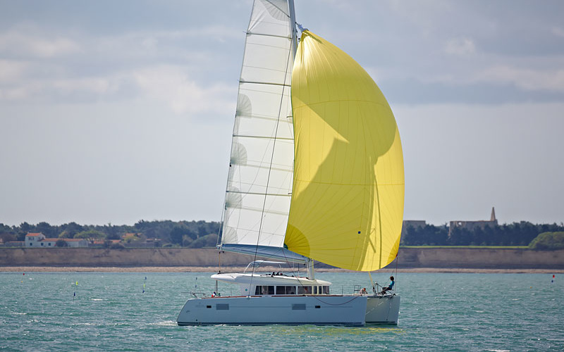 Lagoon 400