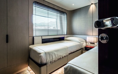 Premier Pontoons Solaris RF