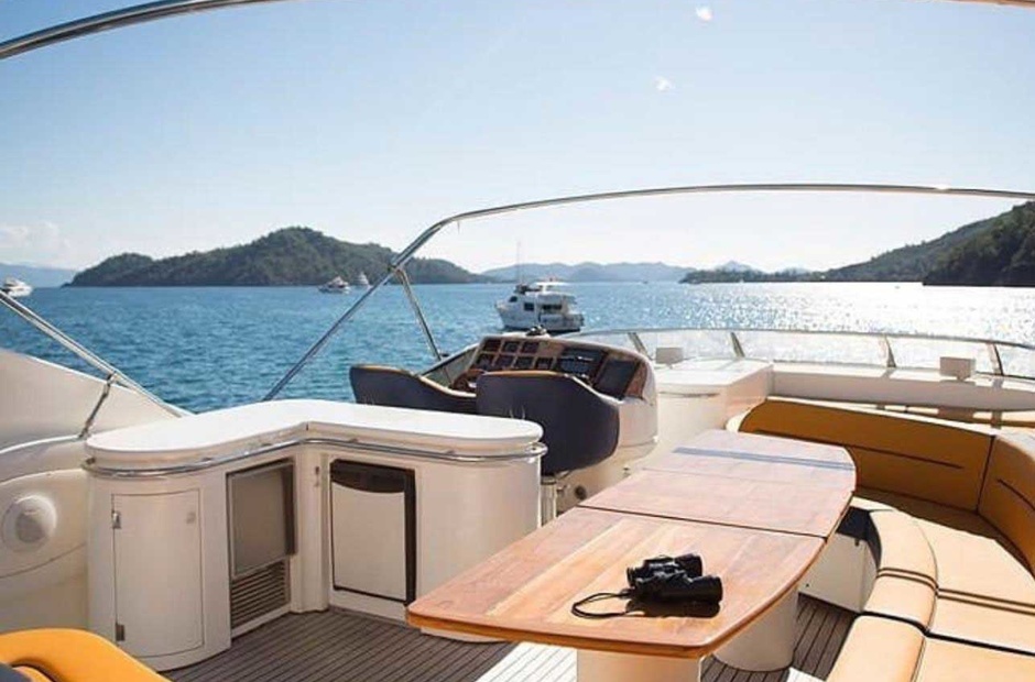 Sunseeker Vogue