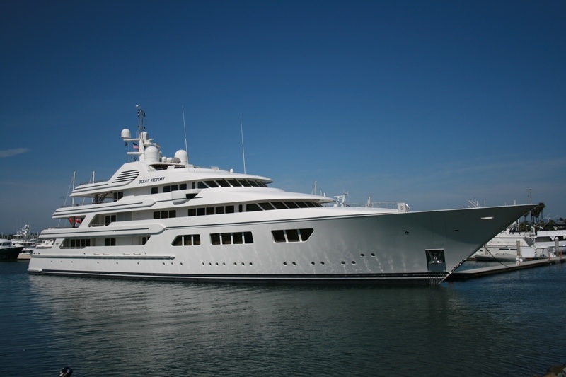 Feadship Ebony Shine