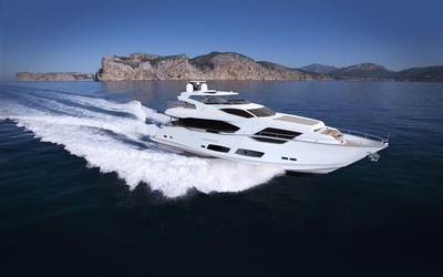 Sunseeker 95 Yacht