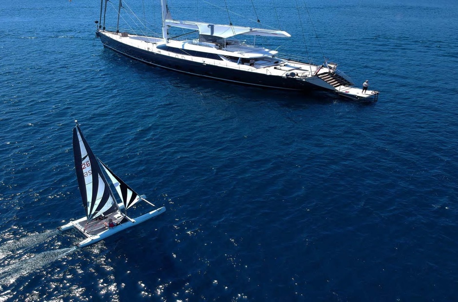 Alloy Yachts Red Dragon