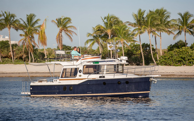 Ranger Tugs R-29 CB