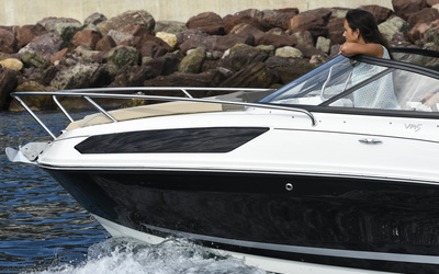 Bayliner VR5 Cuddy Outboard