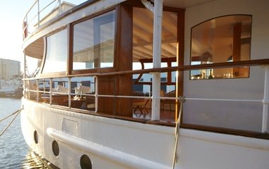 Custom Boats Fifer