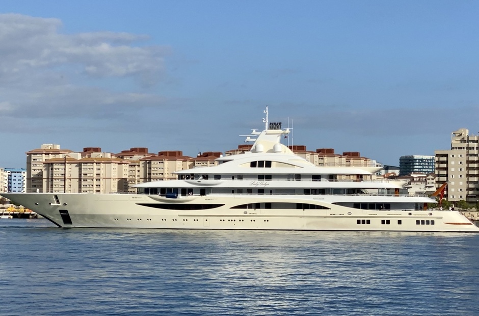 Lurssen Alaiya