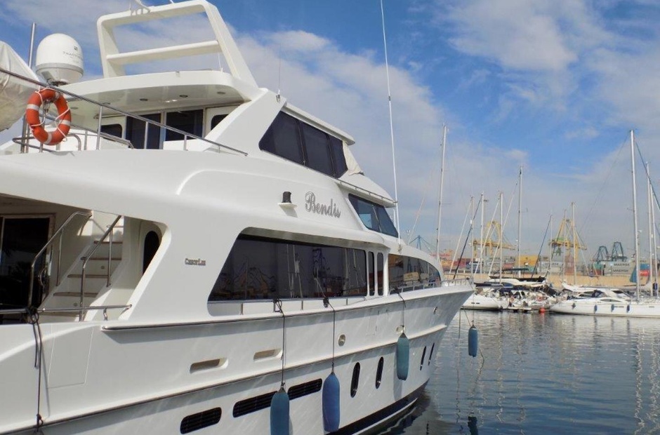 CL Yachts Bendis